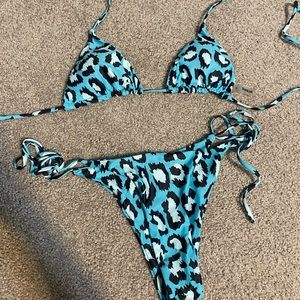 SHEIN blue leopard bikini size small